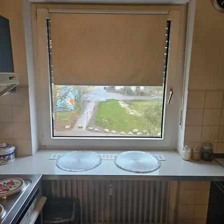 Lejlighed Gemuetliche 2-zimmer-ferienwohnung Mit Wohnzimmer, Dusche & Kueche, Schlafzimmer *